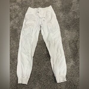 Lululemon dance studio mid rise jogger. Full length. White. Size 6.